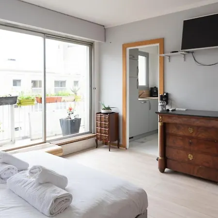Bright Studio Near Place Du Trocadero Apartament